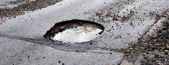 what-to-do-if-you-damage-your-leased-van-on-a-pothole